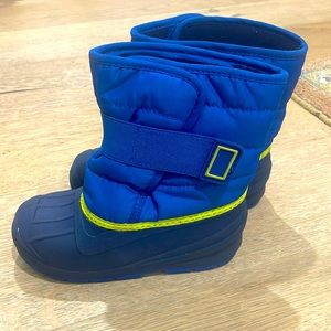 blue snow boot from Cat & Jack.